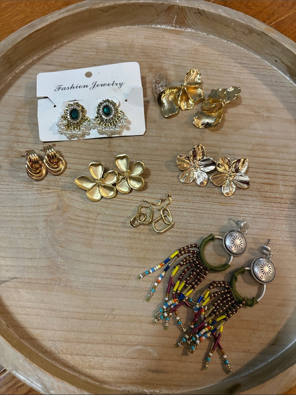 Fashion Jewelry Gold Floral and Beaded Mix Earring Set